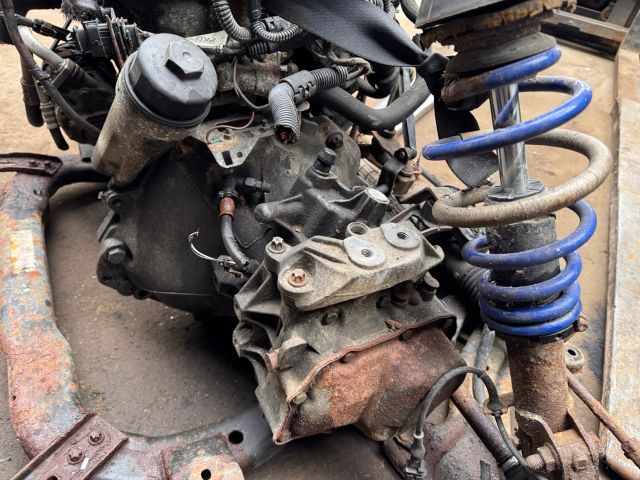 bontott OPEL CORSA C Váltó (Mechanikus)