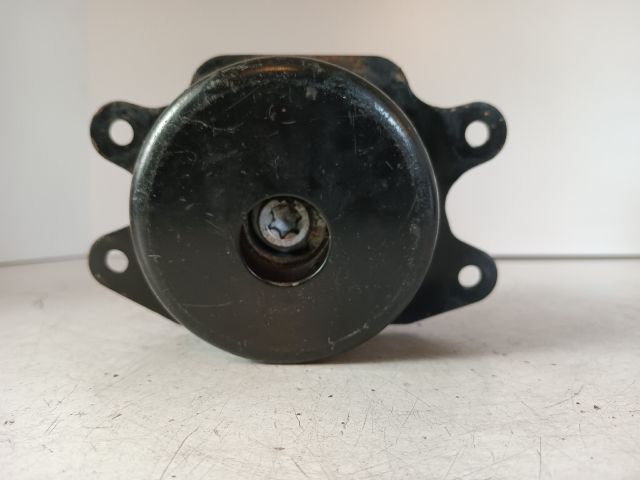 bontott OPEL CORSA C Váltó Tartó Bak (Pozíciófüggetlen)