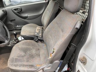 bontott OPEL CORSA C Váltó Kulissza