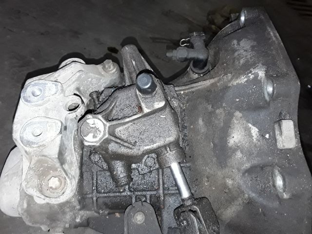bontott OPEL CORSA C Váltó (Mechanikus)