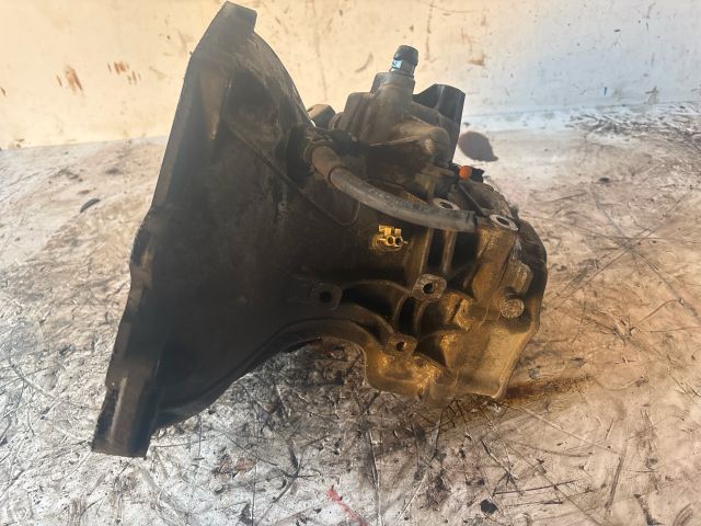 bontott OPEL CORSA C Váltó (Mechanikus)