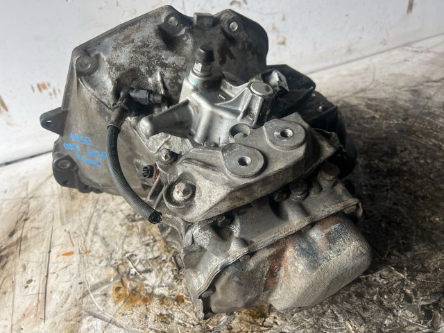 bontott OPEL CORSA C Váltó (Mechanikus)