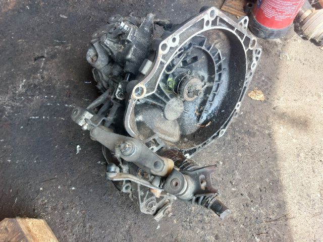 bontott OPEL CORSA C Váltó (Mechanikus)