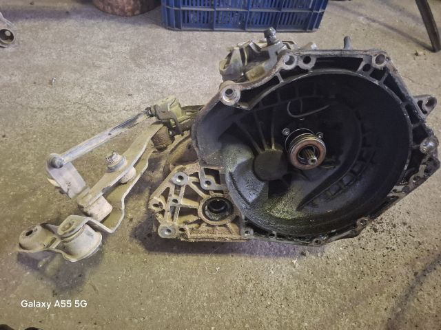 bontott OPEL CORSA C Váltó (Mechanikus)