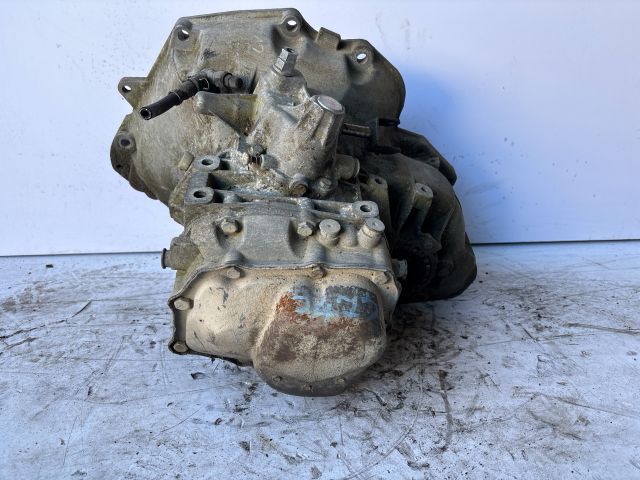 bontott OPEL CORSA C Váltó (Mechanikus)