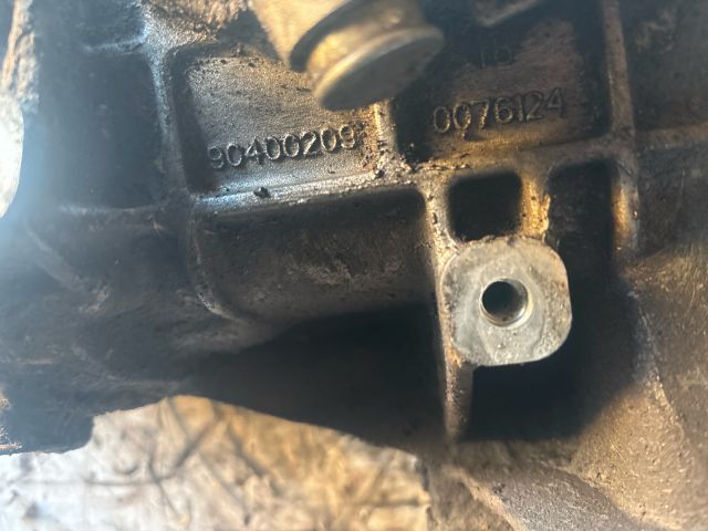 bontott OPEL CORSA C Váltó (Mechanikus)