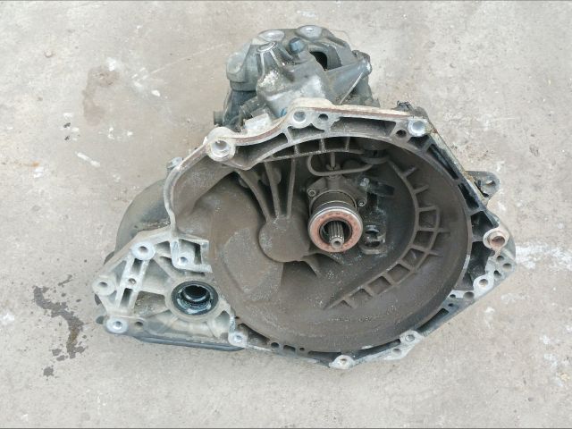 bontott OPEL CORSA C Váltó (Mechanikus)