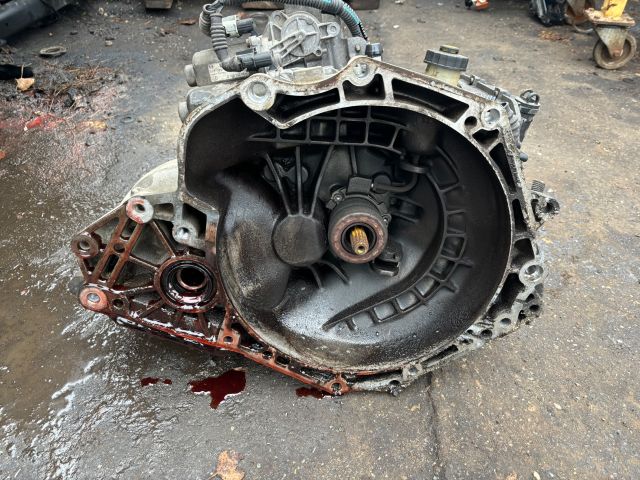 bontott OPEL CORSA C Váltó (Mechanikus)