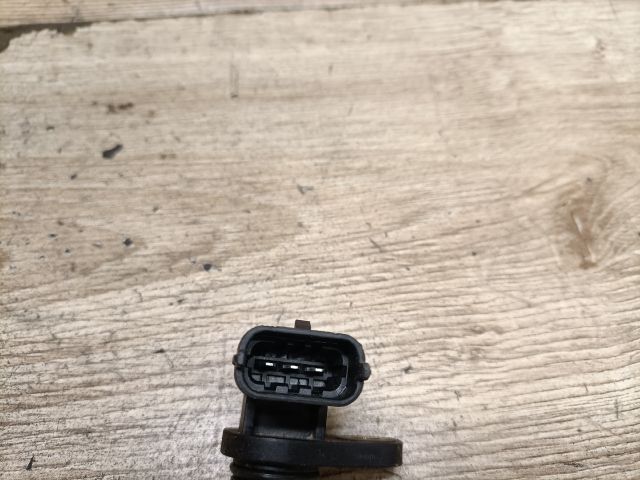 bontott OPEL CORSA C Vezérműtengely Fordulatszám Jeladó