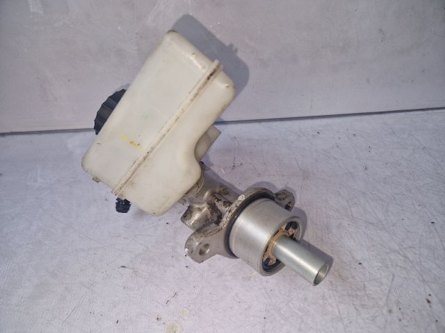 bontott OPEL CORSA C Főfékhenger