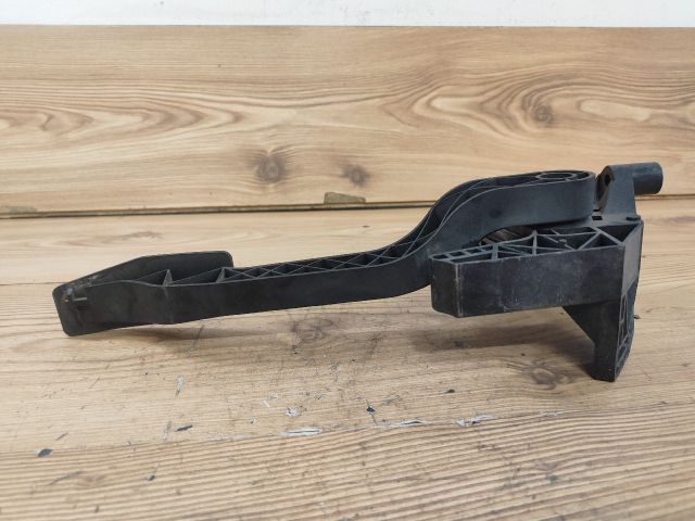 bontott OPEL CORSA C Gázpedál (Elektromos)