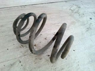 bontott OPEL CORSA C Hátsó Rugó