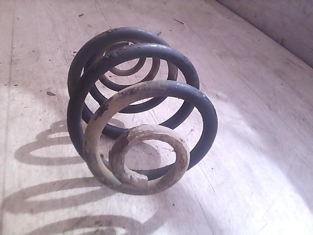 bontott OPEL CORSA C Hátsó Rugó