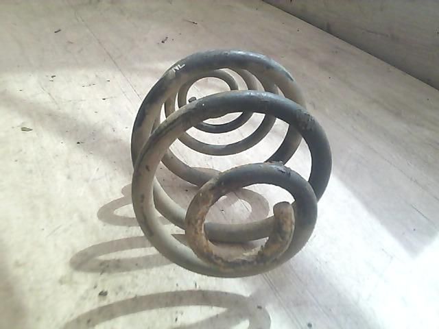 bontott OPEL CORSA C Hátsó Rugó