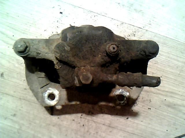 bontott OPEL CORSA C Jobb első Féknyereg Munkahengerrel