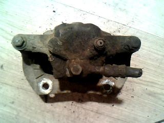 bontott OPEL CORSA C Jobb első Féknyereg Munkahengerrel