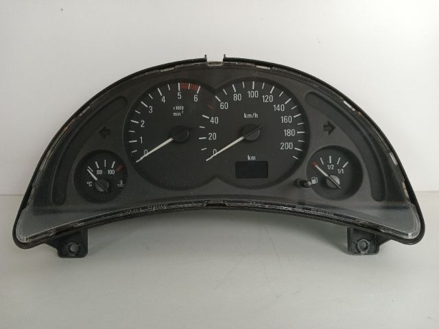 bontott OPEL CORSA C Kilométeróra