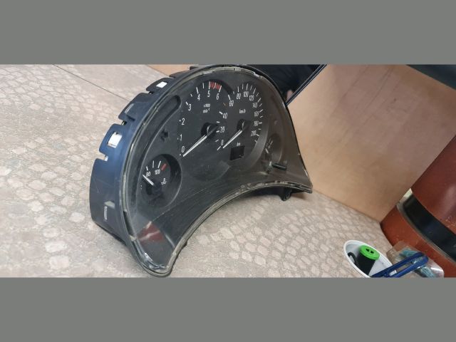 bontott OPEL CORSA C Kilométeróra