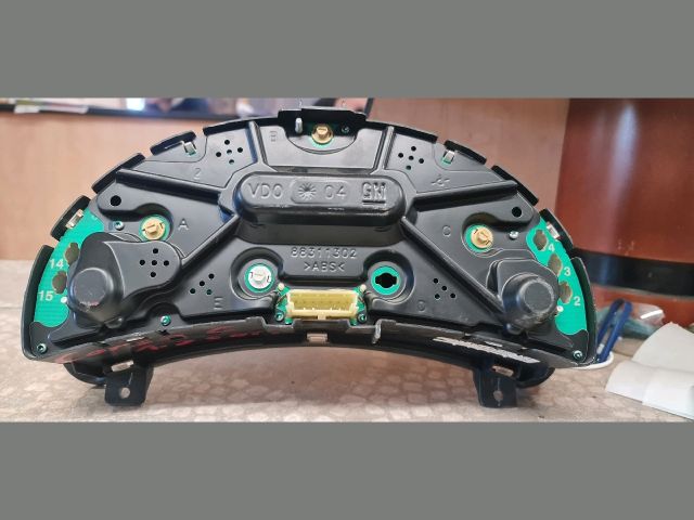 bontott OPEL CORSA C Kilométeróra