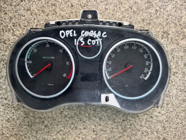 bontott OPEL CORSA C Kilométeróra