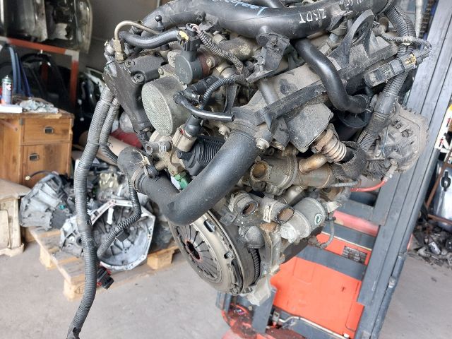 bontott OPEL CORSA C Komplett Motor (Segédberendezésekkel)