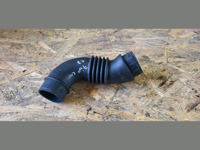 bontott OPEL CORSA C Légbeömlő Cső