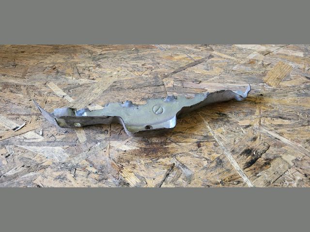 bontott OPEL CORSA C Leömlő Hővédő Lemez