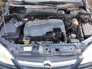 bontott OPEL CORSA C Motor (Fűzött blokk hengerfejjel)