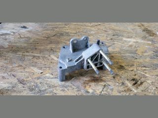 bontott OPEL CORSA C Motor Tartó Bak Jobb