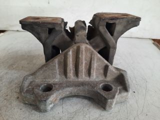 bontott OPEL CORSA C Motor Tartó Bak (Pozíciófüggetlen)