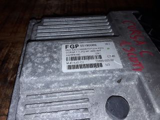 bontott OPEL CORSA C Motorvezérlő