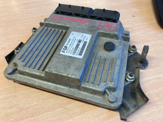 bontott OPEL CORSA C Motorvezérlő