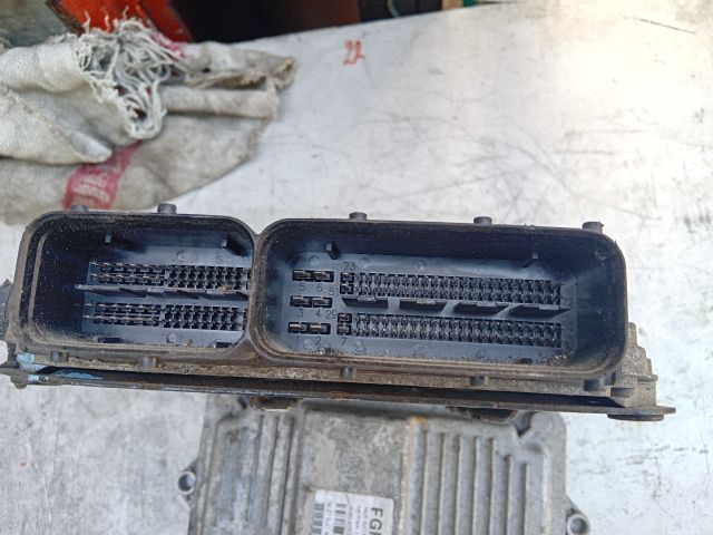 bontott OPEL CORSA C Motorvezérlő