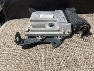 bontott OPEL CORSA C Motorvezérlő