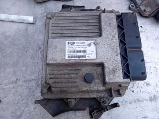 bontott OPEL CORSA C Motorvezérlő