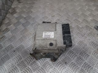 bontott OPEL CORSA C Motorvezérlő