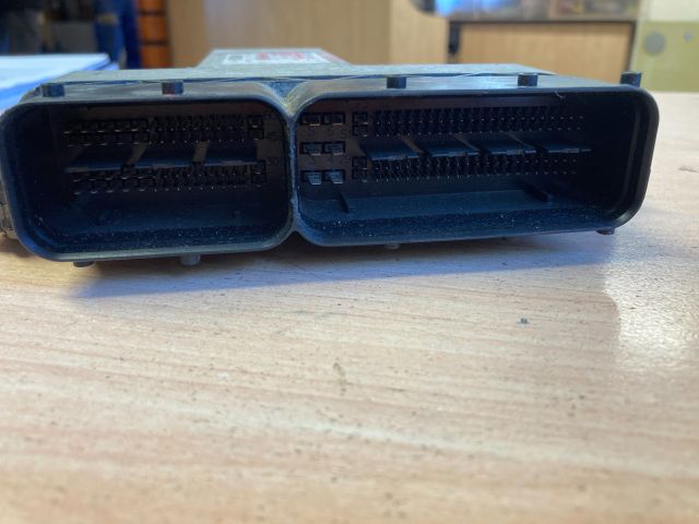 bontott OPEL CORSA C Motorvezérlő