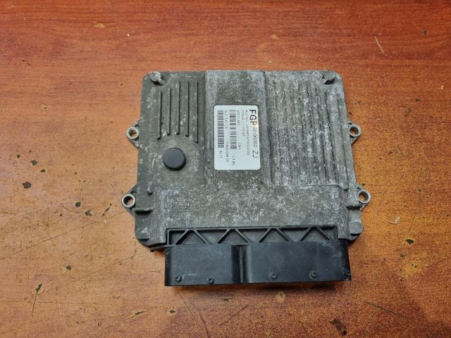 bontott OPEL CORSA C Motorvezérlő