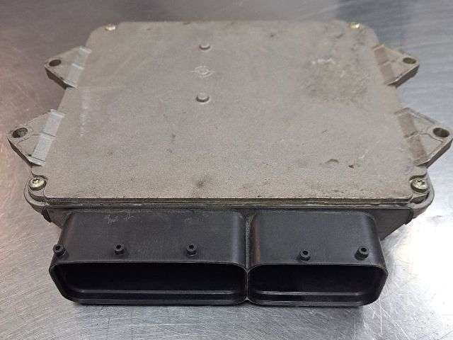 bontott OPEL CORSA C Motorvezérlő