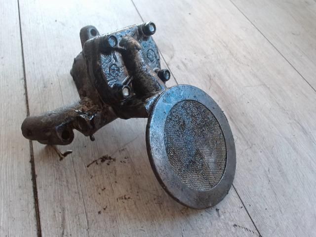 bontott OPEL CORSA C Olajszivattyú