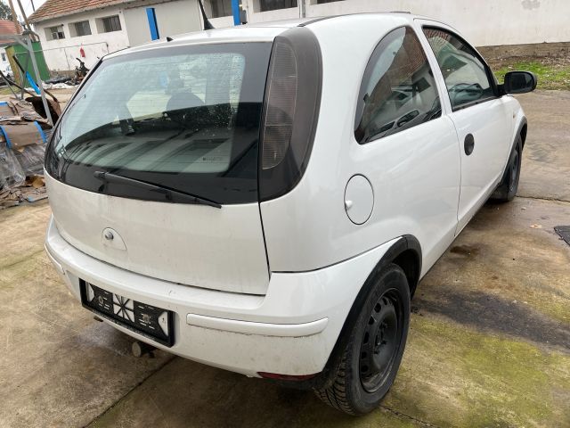 bontott OPEL CORSA C Tanksapka