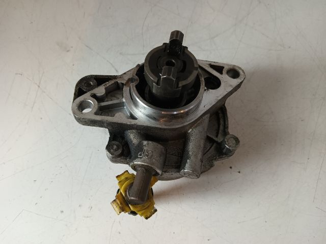 bontott OPEL CORSA C Vákumpumpa