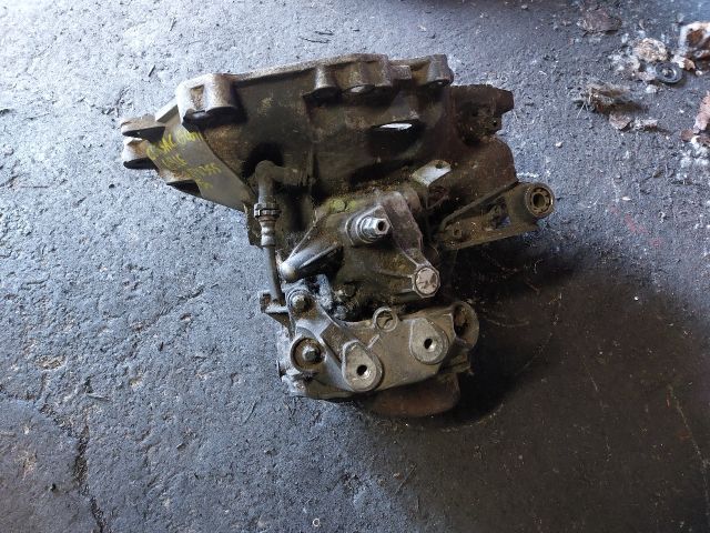 bontott OPEL CORSA C Váltó (Mechanikus)