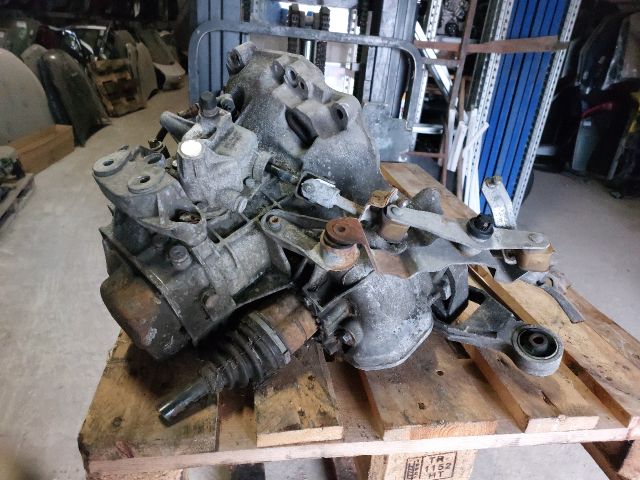 bontott OPEL CORSA C Váltó (Mechanikus)