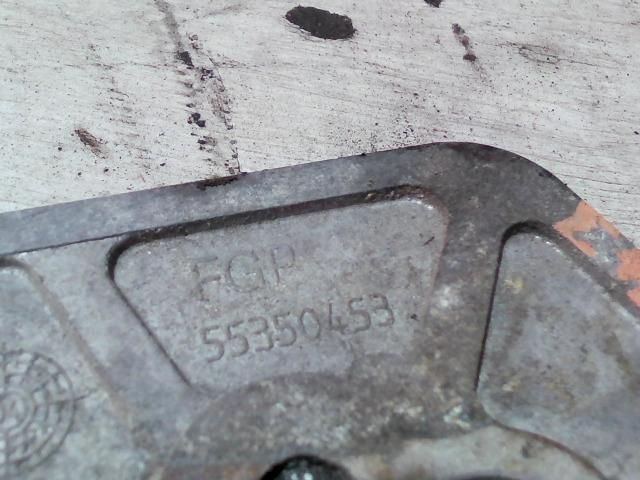 bontott OPEL CORSA C Váltó Tartó Bak (Pozíciófüggetlen)