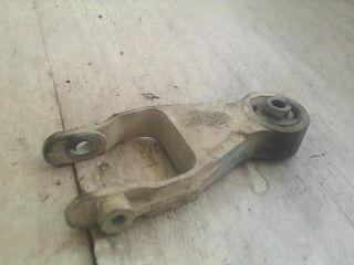 bontott OPEL CORSA C Váltó Tartó Bak (Pozíciófüggetlen)