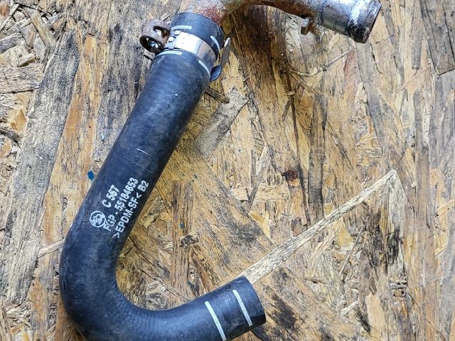 bontott OPEL CORSA C Vízcső