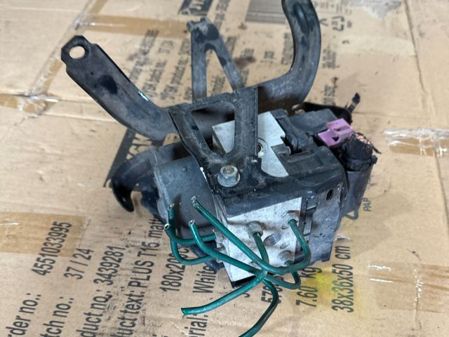 bontott OPEL CORSA C ABS Kocka