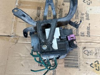 bontott OPEL CORSA C ABS Kocka