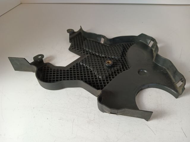 bontott OPEL CORSA C Első Alsó Vezérlés Burkolat